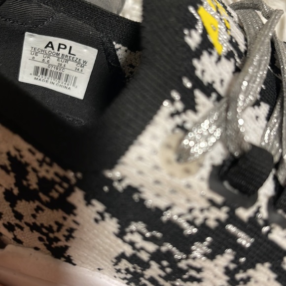 APL"Athletic Propulsion Lab Lululemon Techloom Breeze Camo -Black & White - Picture 13 of 13